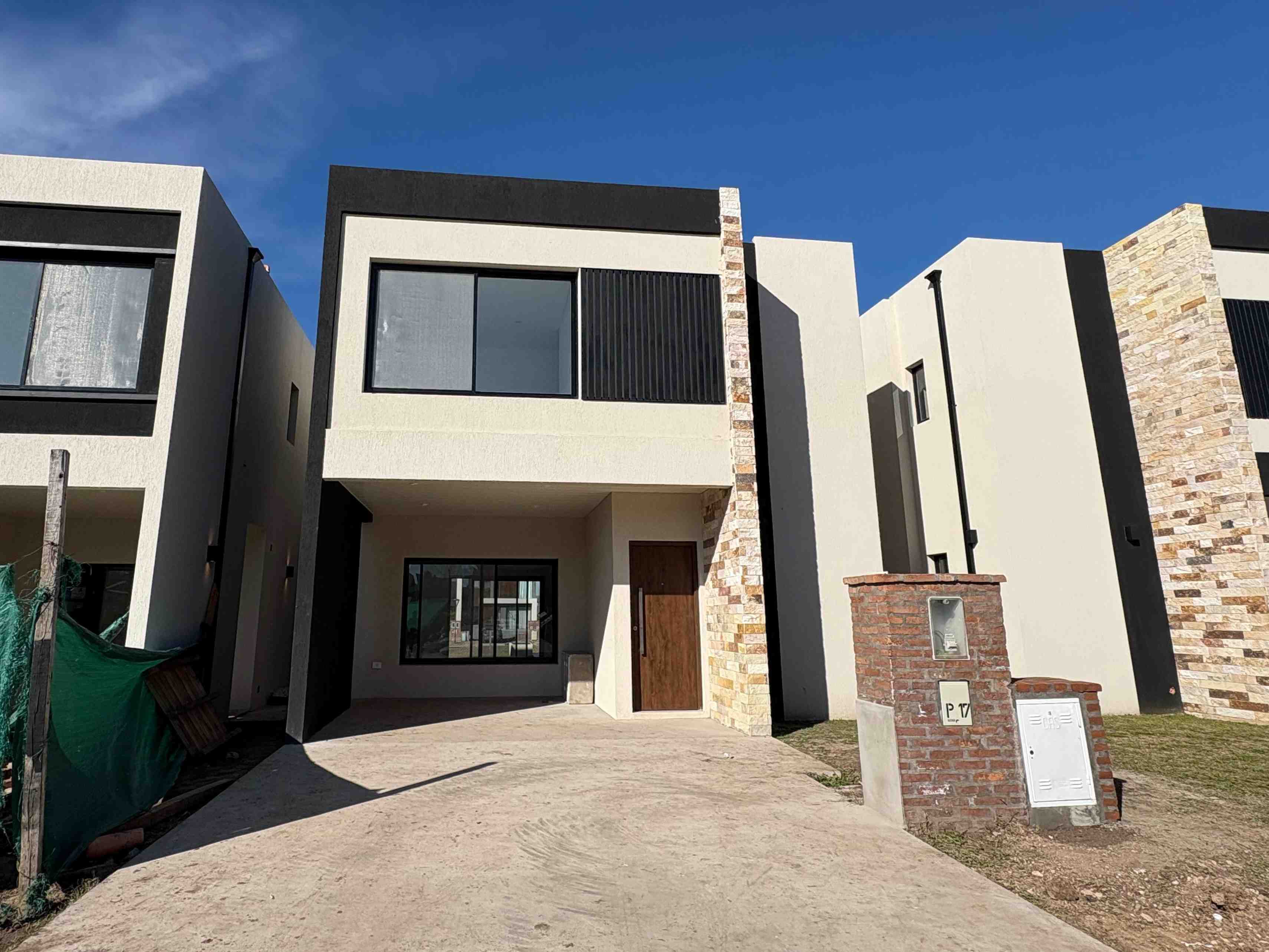Casa en alquiler - Barrio El Aljibe, Pilar