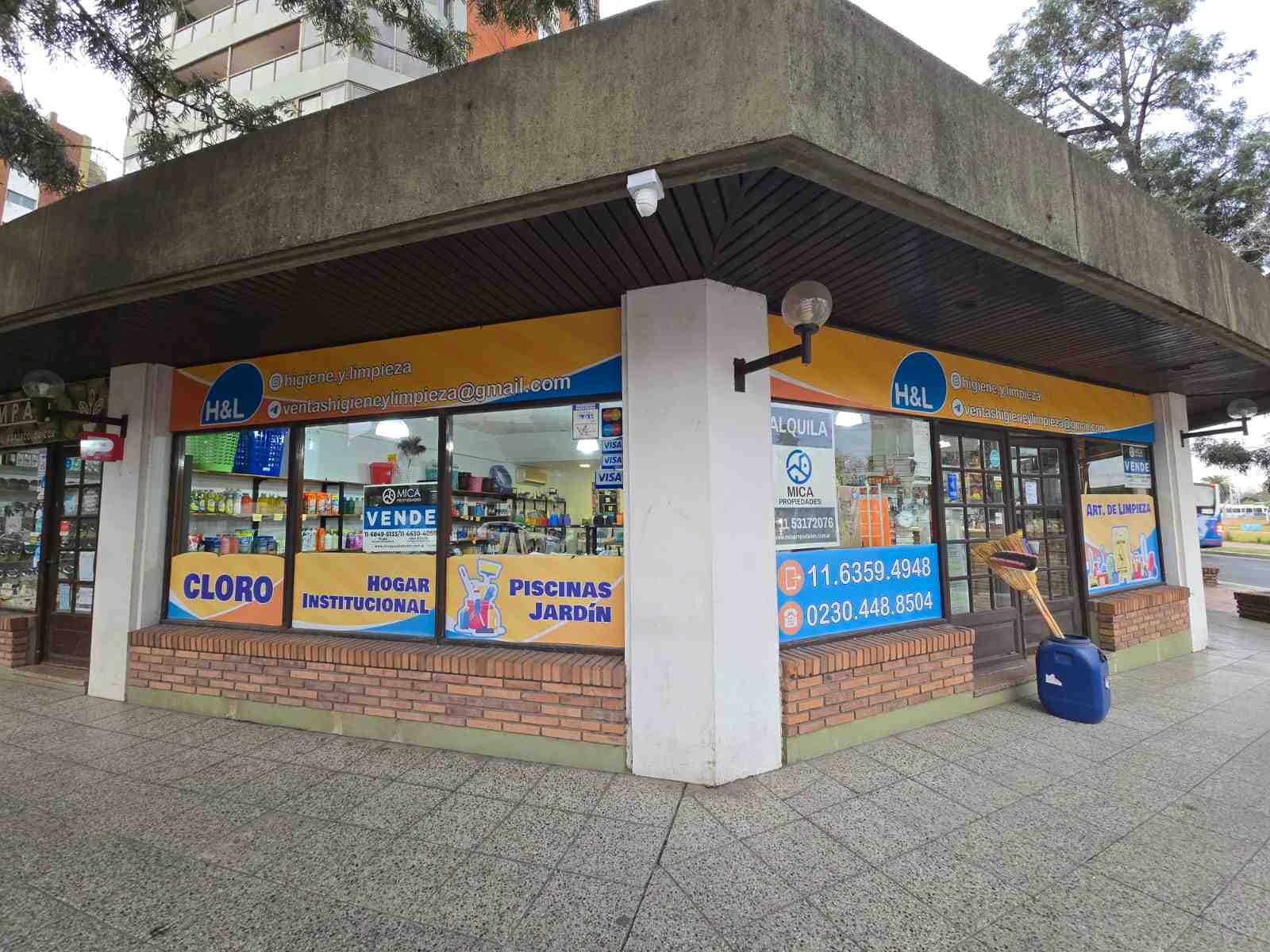 Local en Alquiler en Pilar (Chacabuco e Yrigoyen 590)