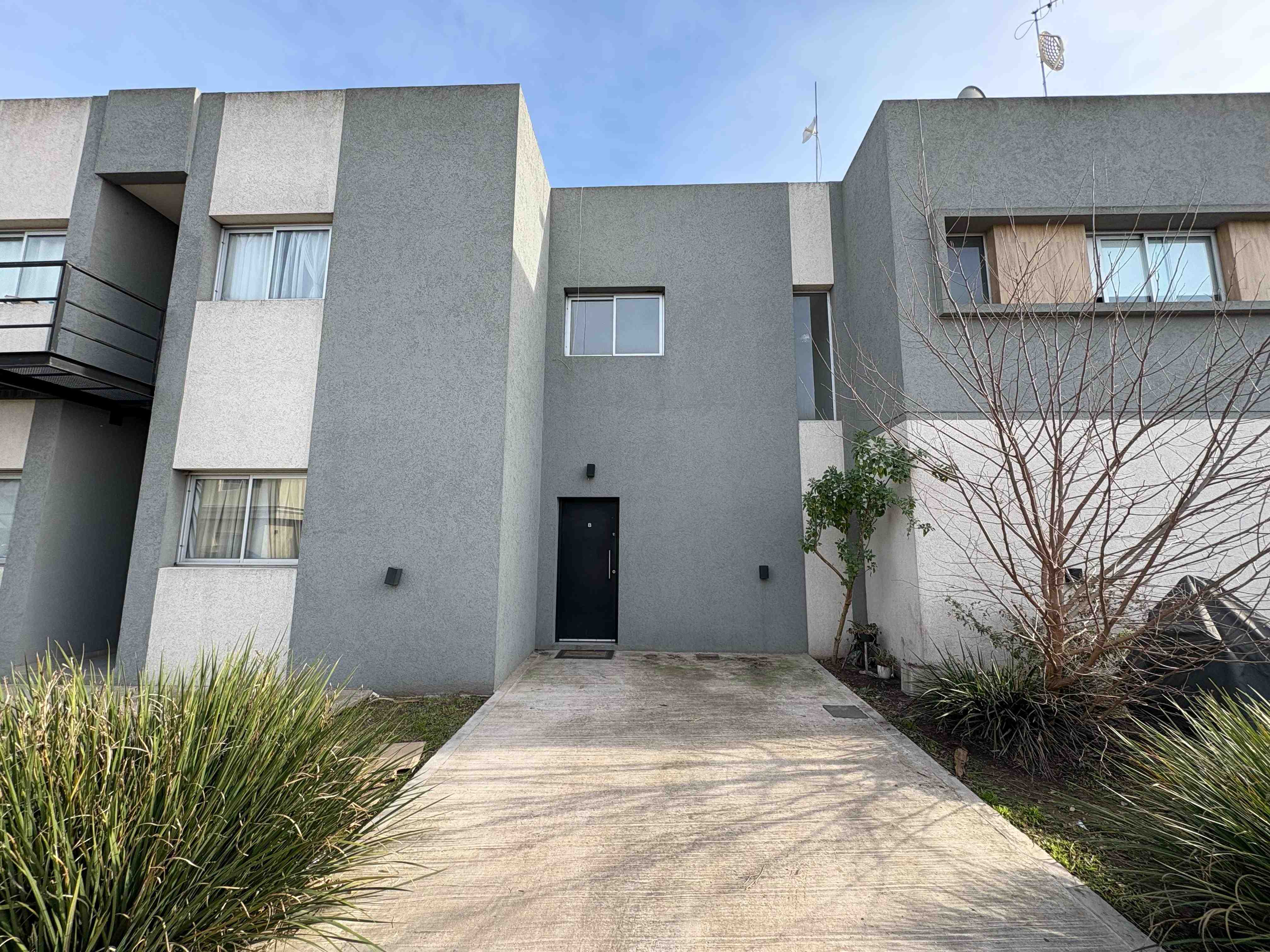 Alquiler Duplex Barrio Aljibe, Pilar