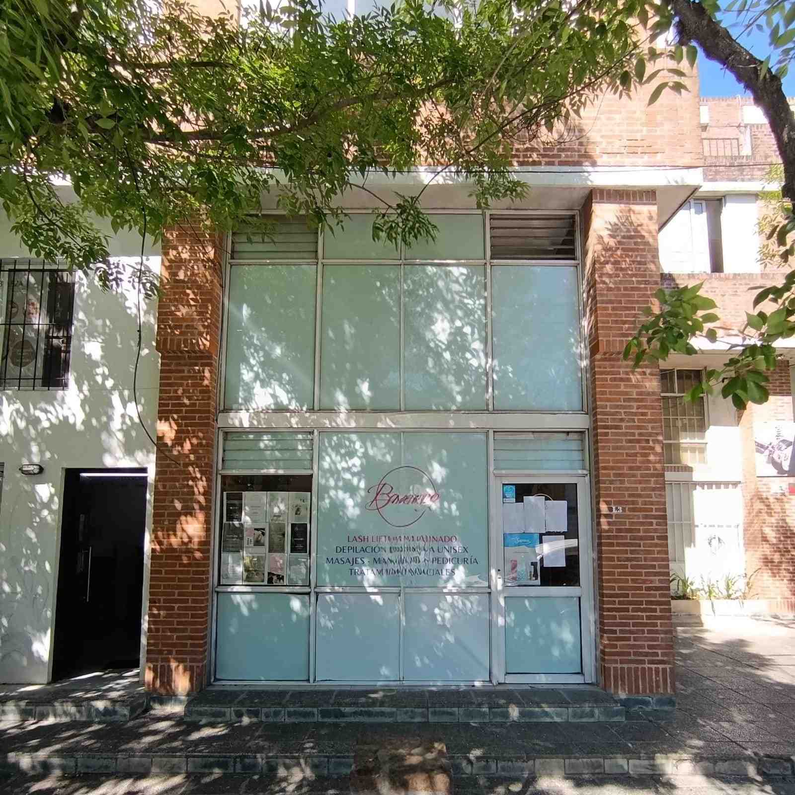 Local comercial en alquiler - Pilar 