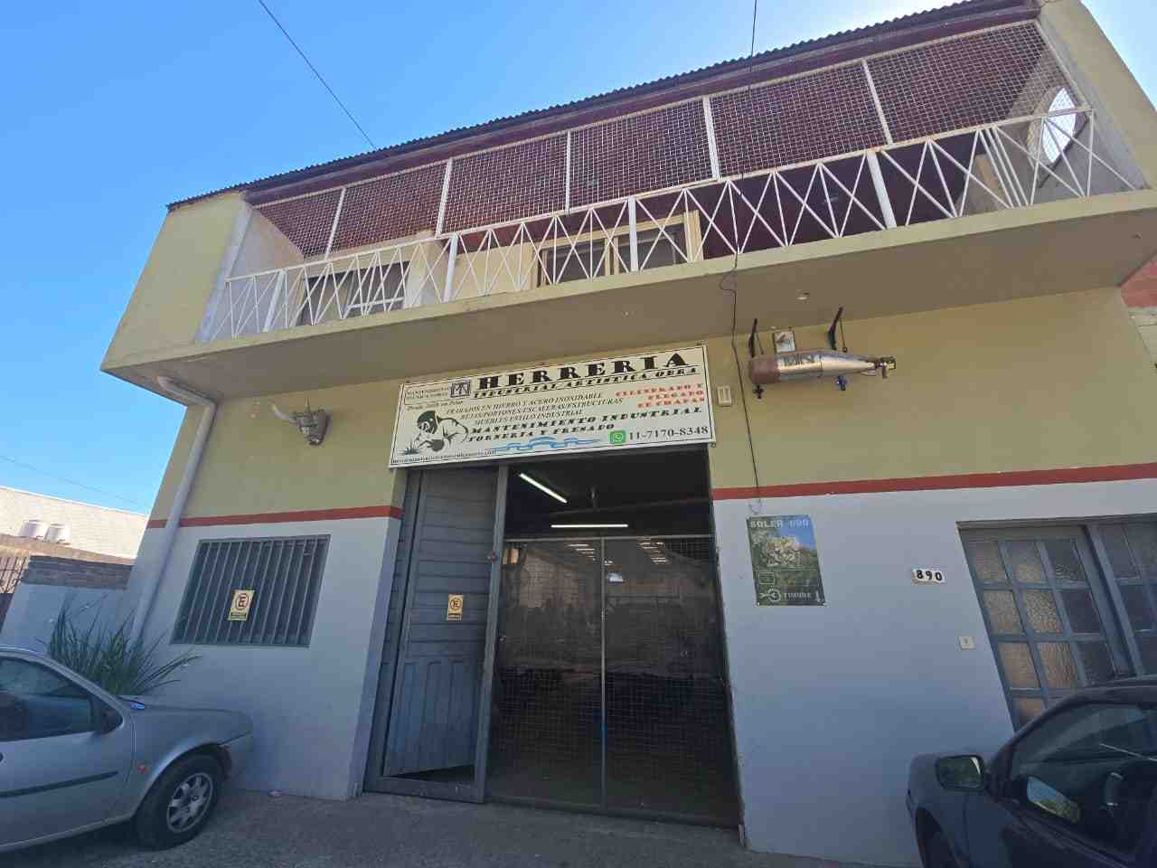 Local c/ Dpto en Venta en Pilar (Soler 890)