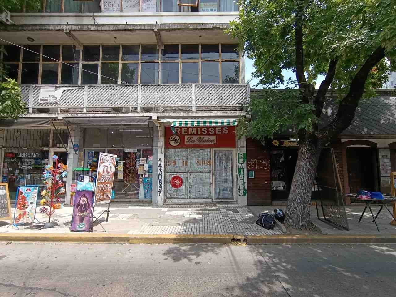Local comercial en Alquiler - Pilar centro