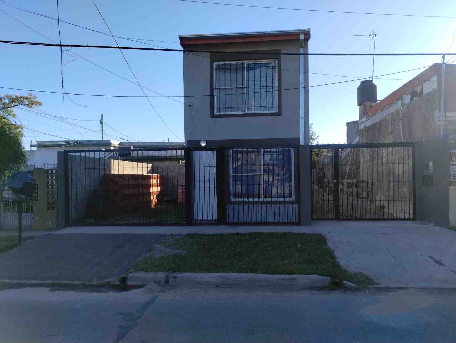 Departamento dos ambientes en alquiler en Jose C Paz.