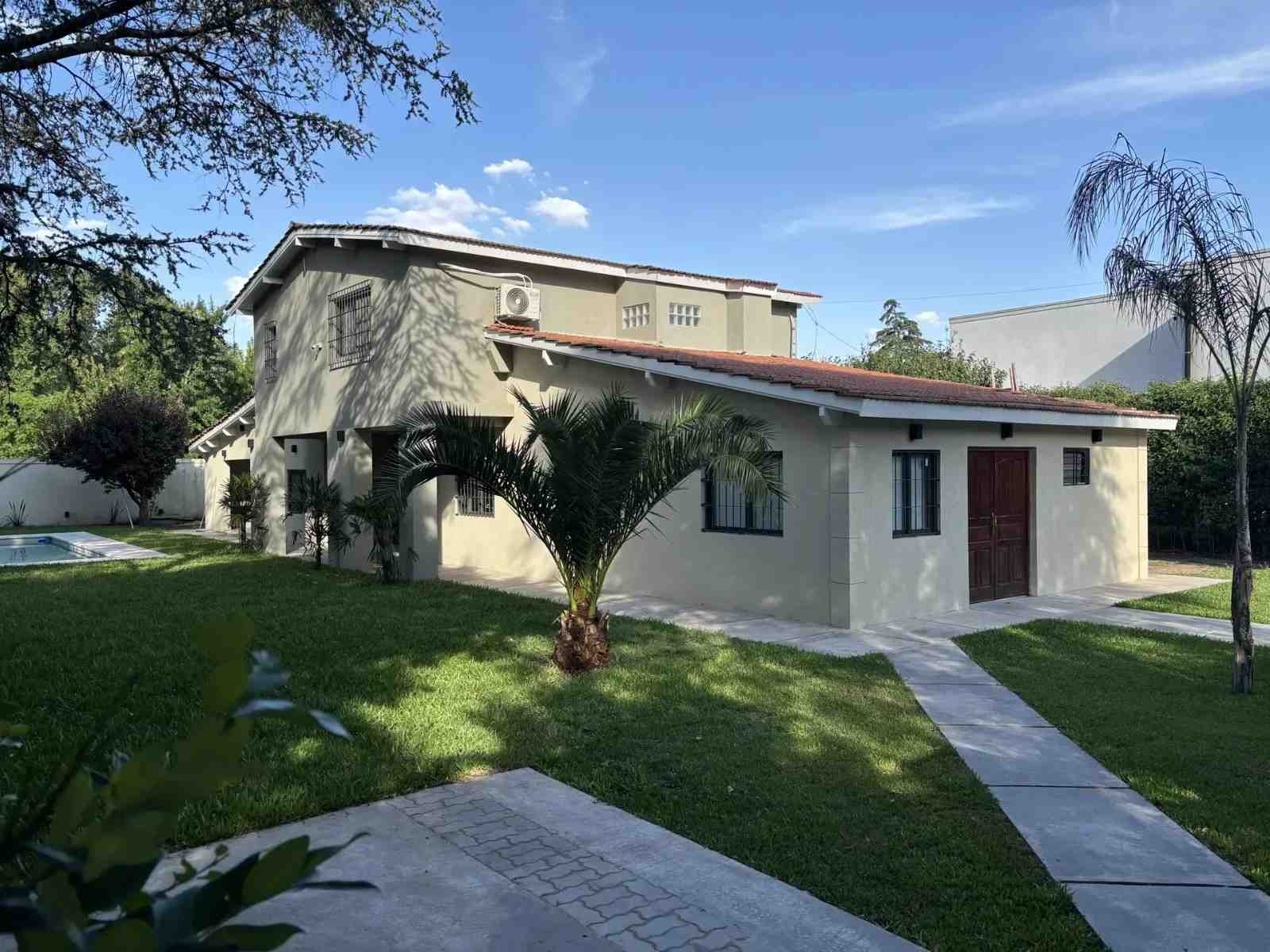 Casa en venta en barrio Mirasoles - Pilar 