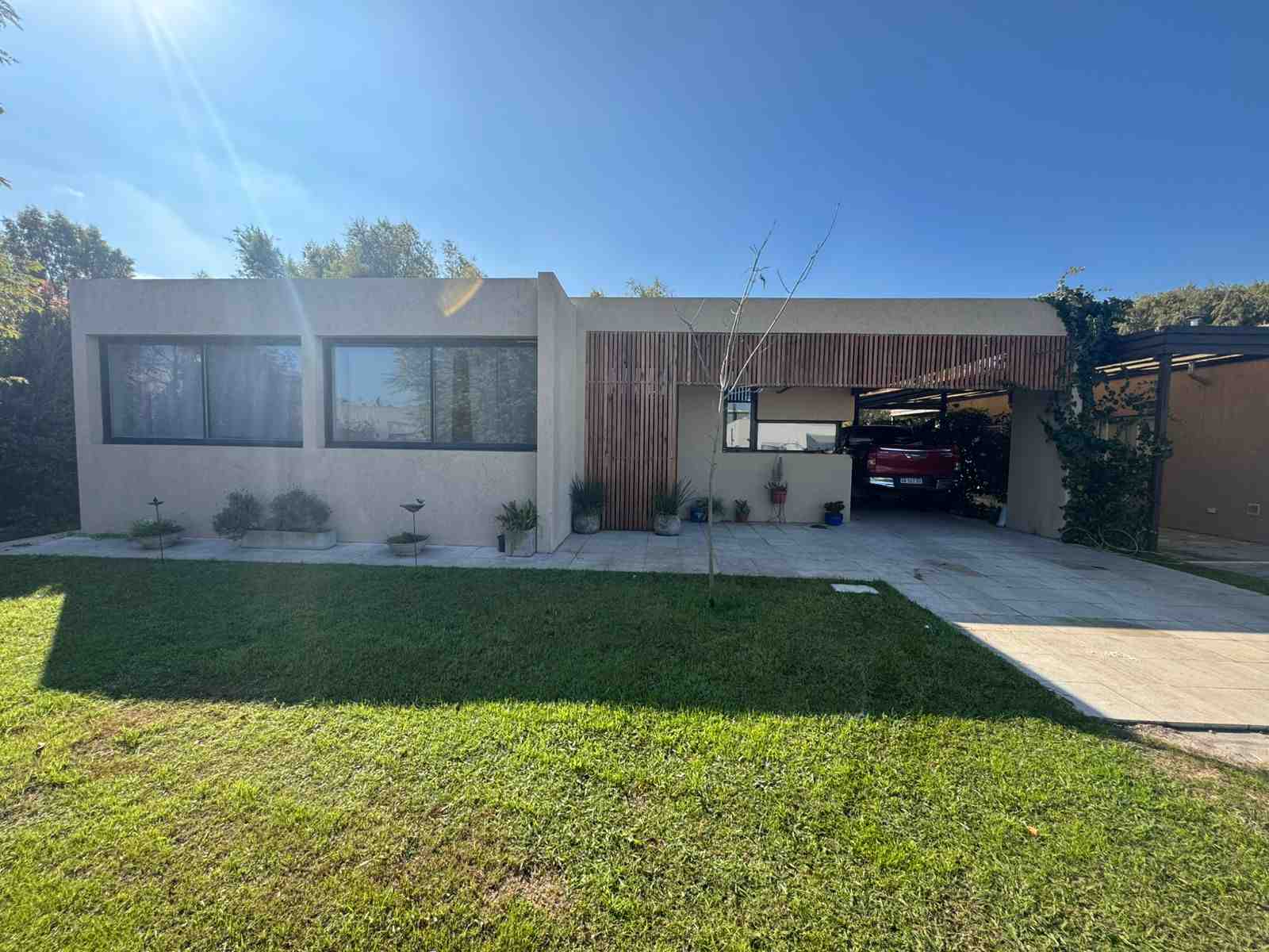 Casa 4 ambientes en venta en barrio Los Arces, La Cañada del Pilar - Pilar 