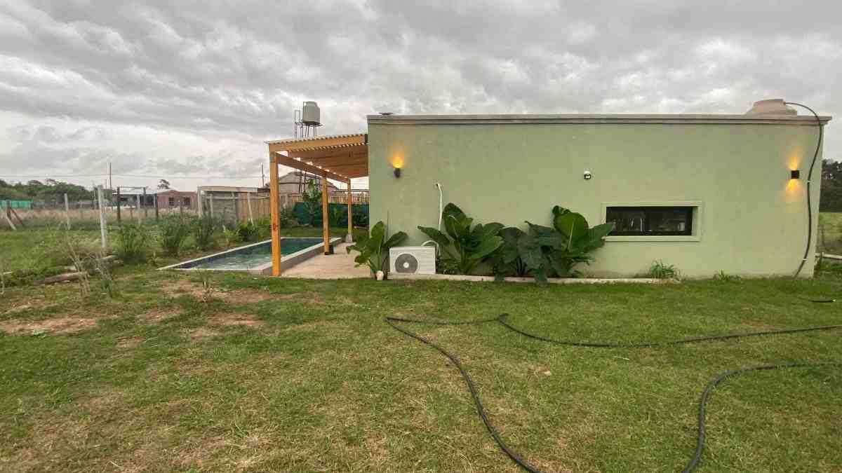 Casa tres ambientes en venta en Villa Rosa Pilar 