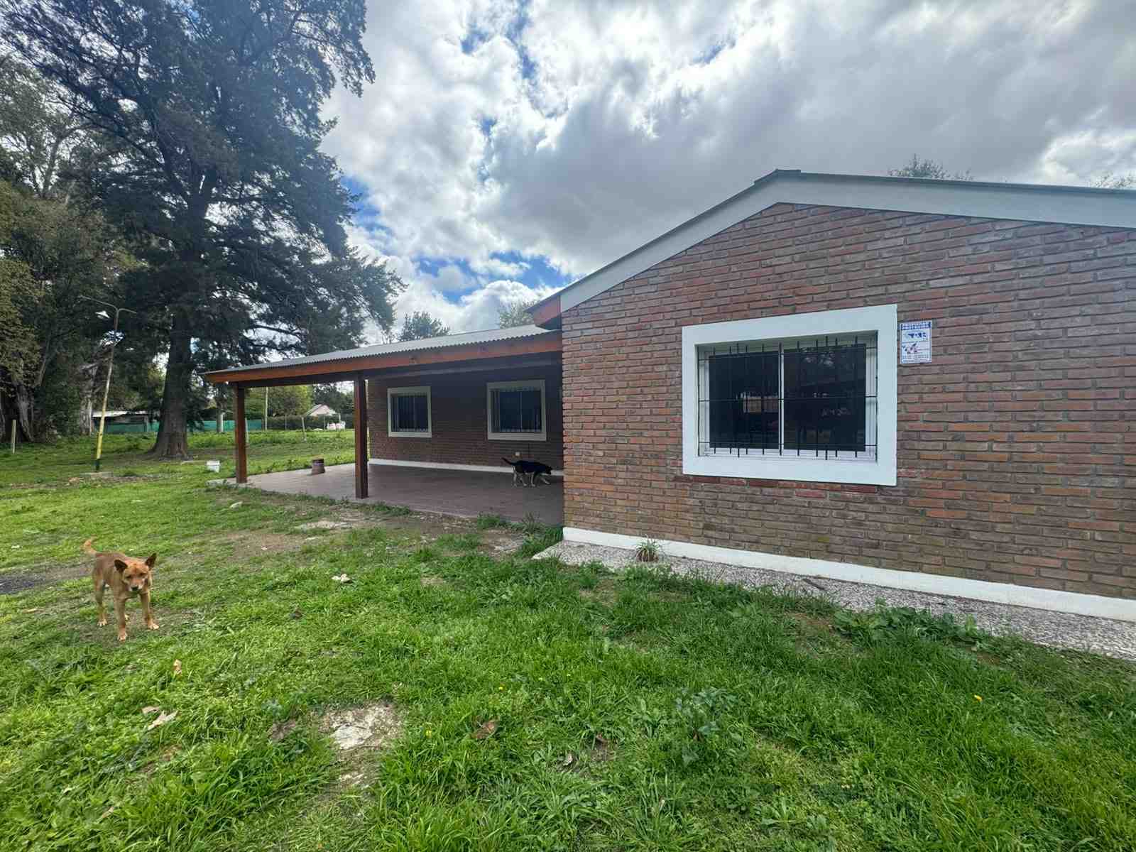 Casa de 3 ambientes en alquiler en Pilar