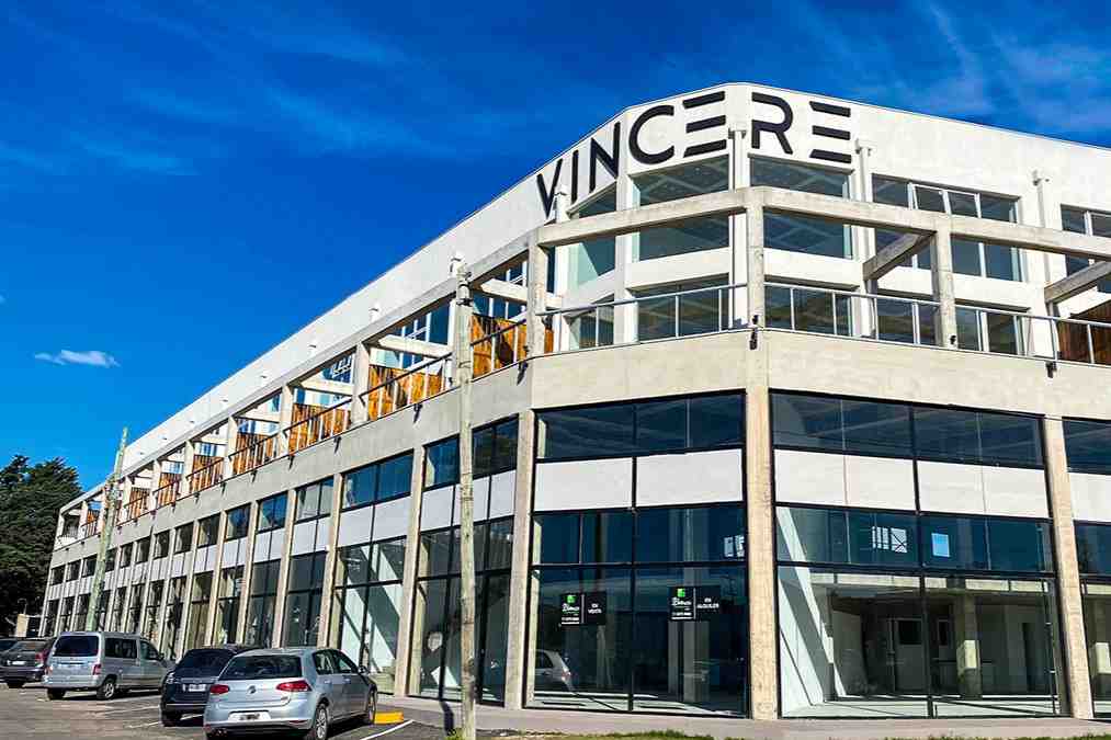 Oficina de 56m2 en Complejo Vincere - Pilar