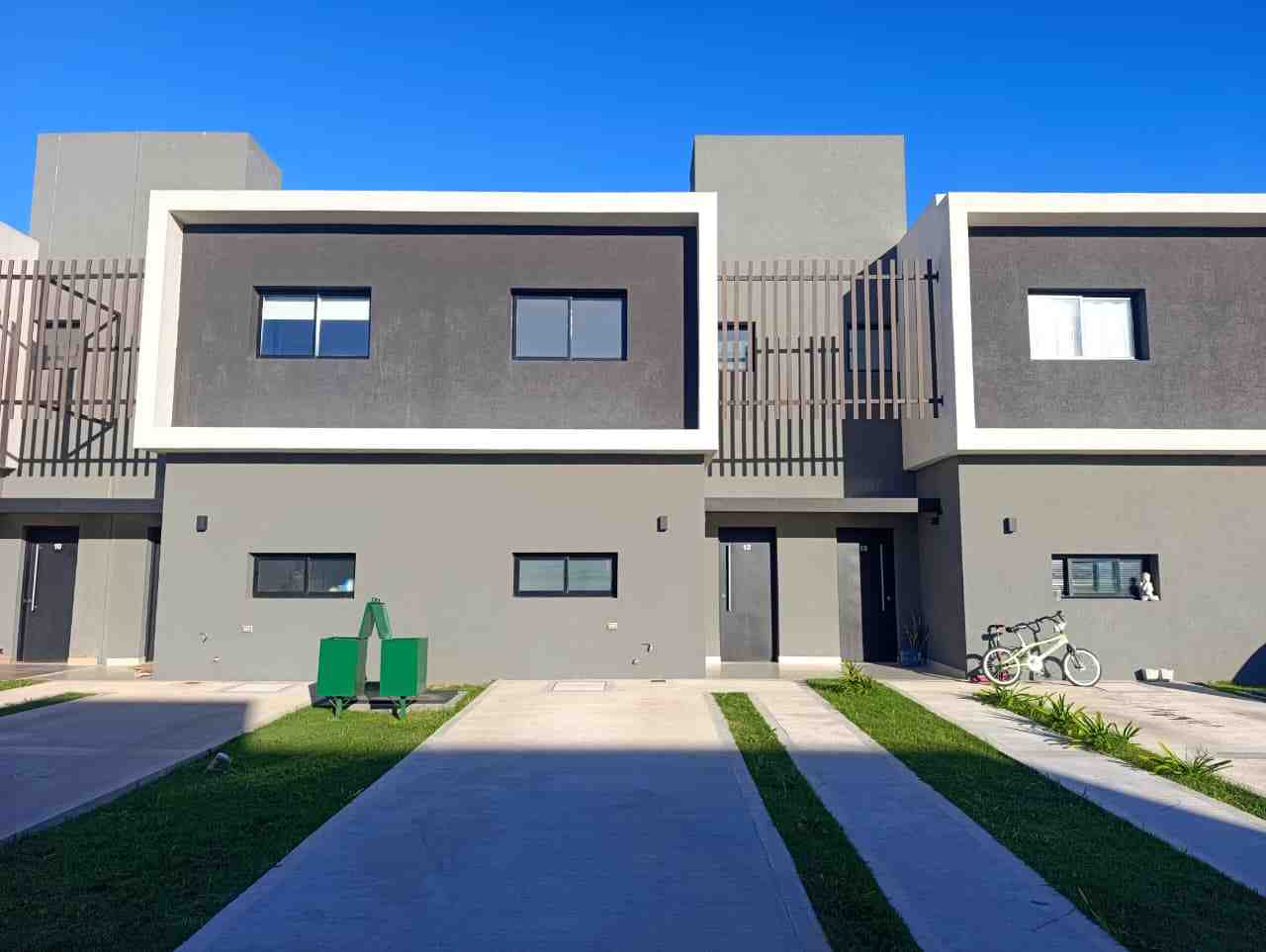 Alquiler de Duplex 4 ambientes en Barrio Aljibe